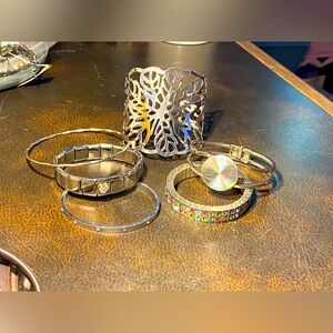 JEWELRY SALE!VTG silver bundle,6 bracelets:bangles,cuff,stretch,colored crystals